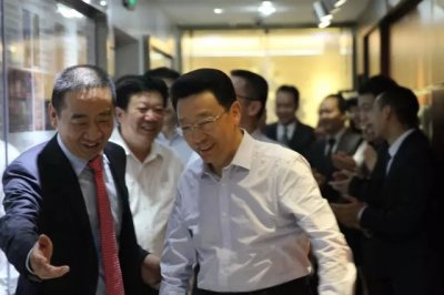 重慶市委常委劉學(xué)普一行視察調研智豪律師事務(wù)所